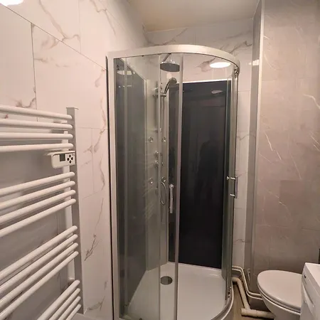 Apartmán 5min Gare, Centre, Thermes, Wifi Fibre *